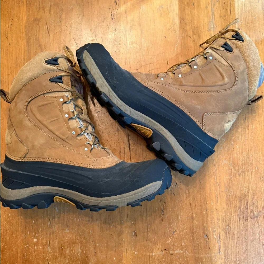 The North Face Chilkat Tan Waterproof Winter Snow Boot Men’s Size 14